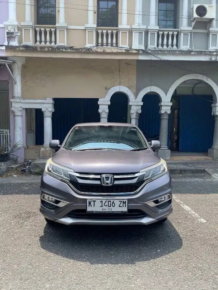 Dijual Honda CR-V 2.0 Matic 2016 Abu-Abu Metalik – Balikpapan