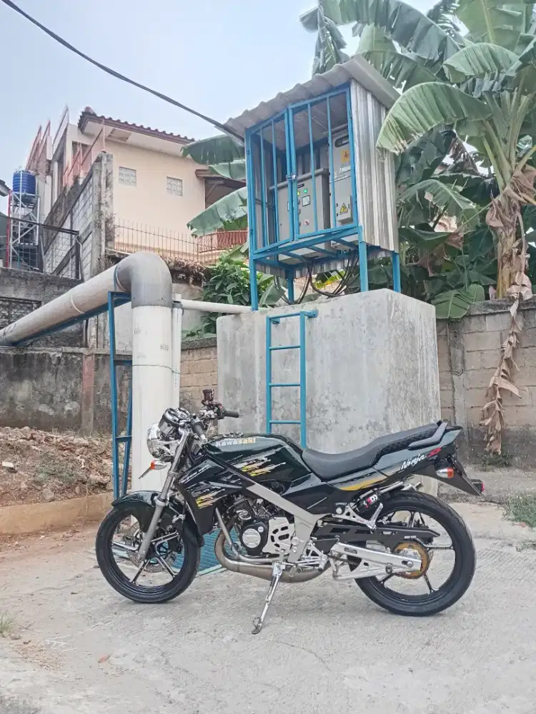 Kawasaki ninja r Convert ss