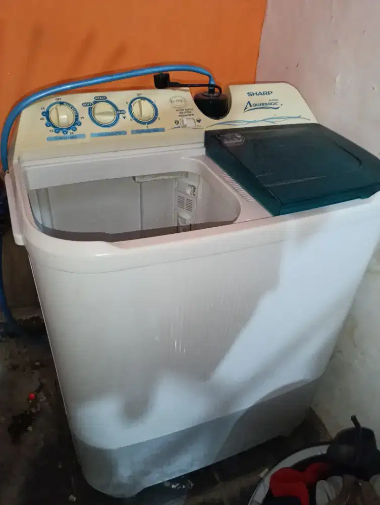 Mesin Cuci Sharp Aquamatic (2 tabung)