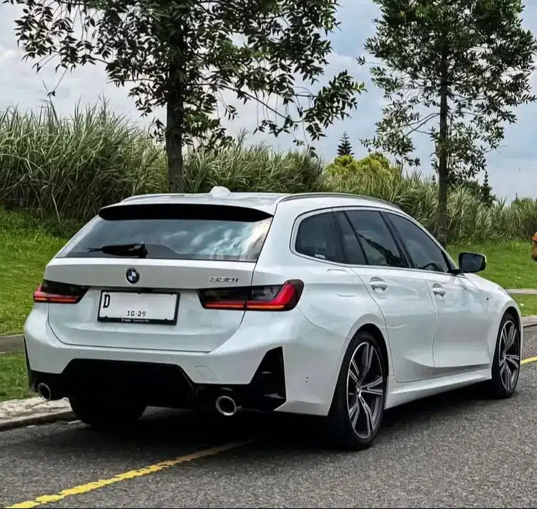 BMW 330i Touring 2024 M Sport Wagon