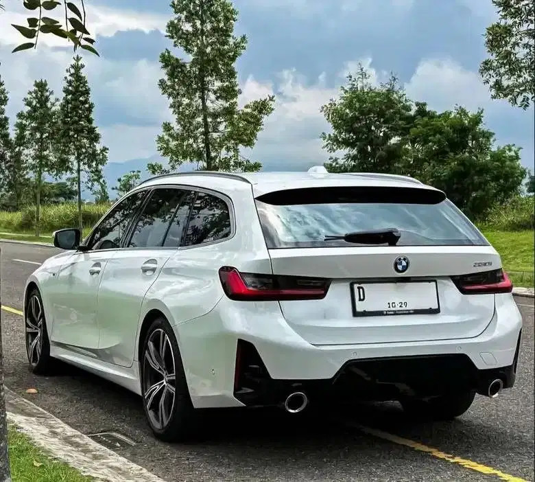 BMW 330i Touring 2024 M Sport Wagon
