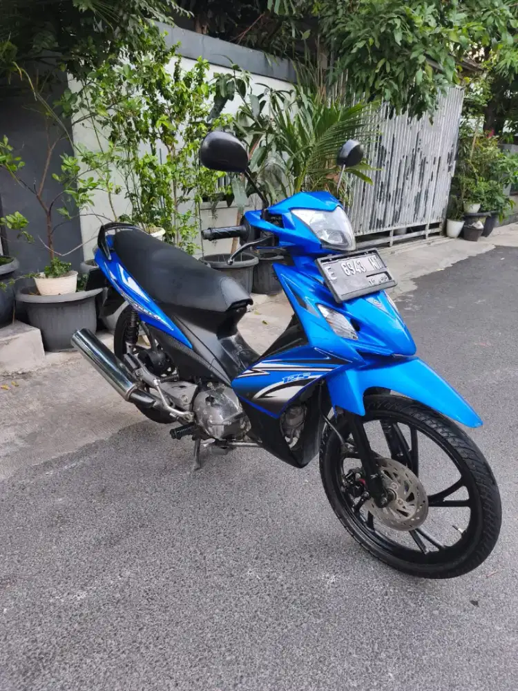 Shogun Axelo 2011. Pajak ON. Original. Standar. Mulus. Ban OK. Bisa TT
