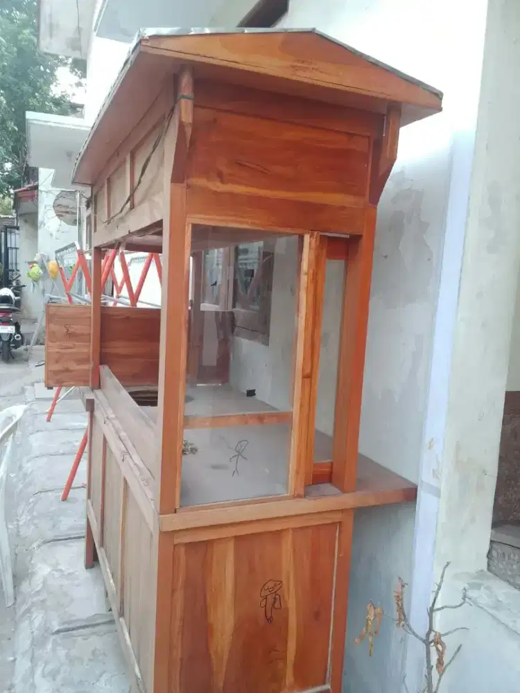 Gerobak soto bahan kayu