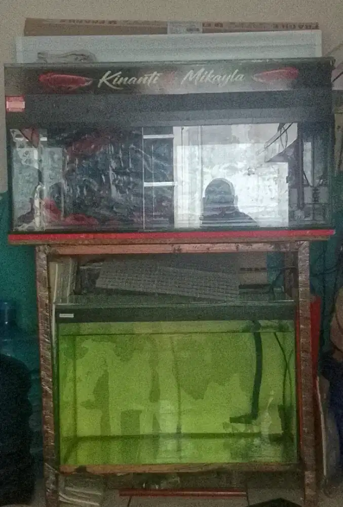 Aquarium 2 Pcs Talang Air dan Meja Besi