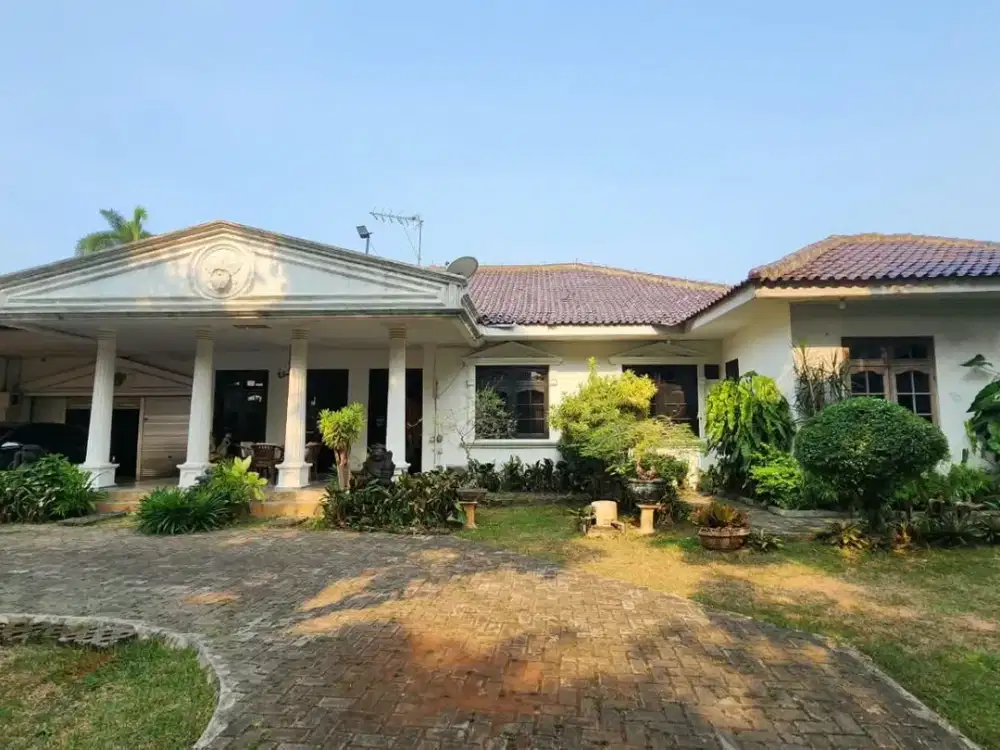 Dijual Rumah Tua Hitung Tanah di Bawah NJOP - Pejaten Jakarta Barat