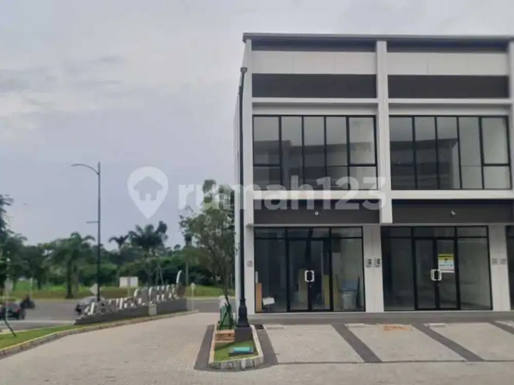 Disewa/Dijual Ruko Baru Sorrento Grande East (Hoek), Curug Sangereng, Tangerang