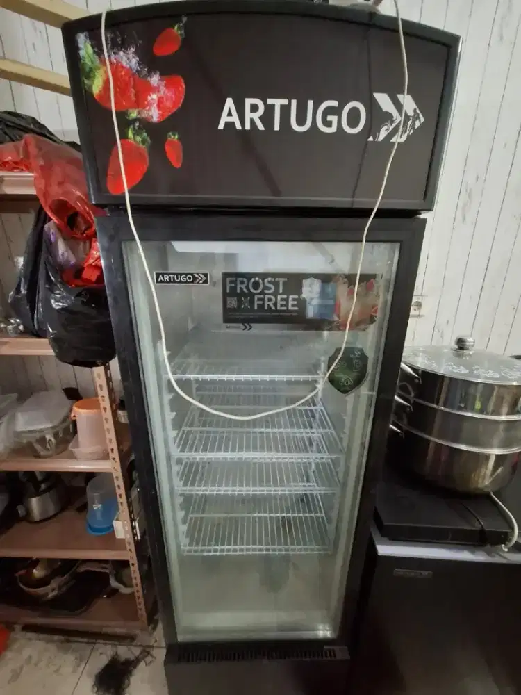 Kulkas Showcase Artugo