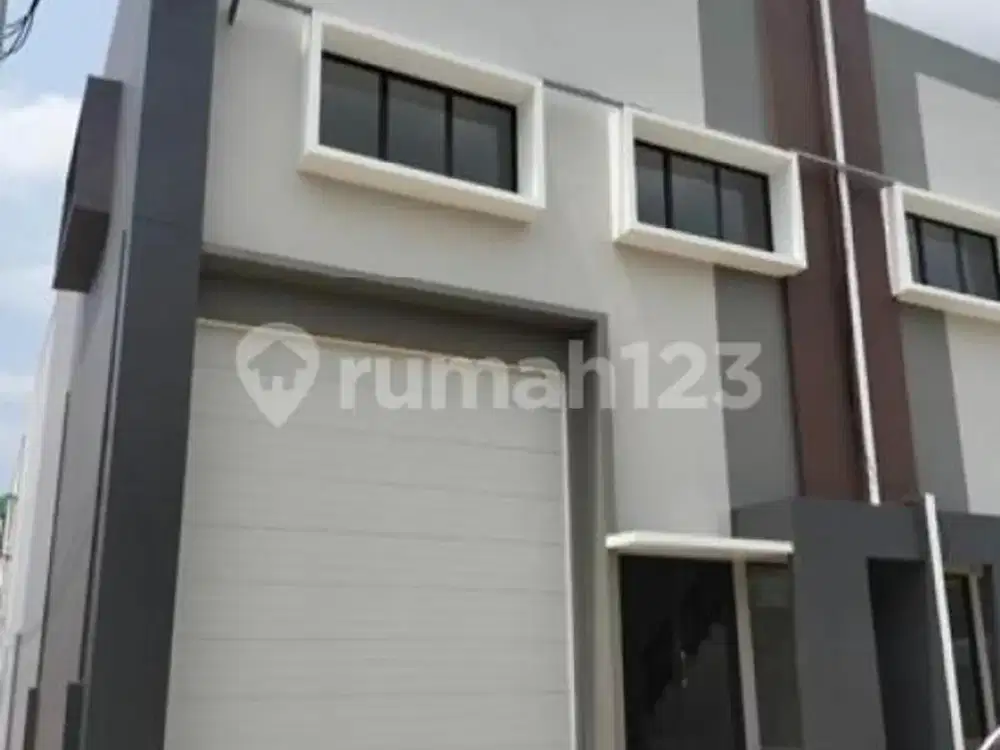 Disewakan 1 Unit Gudang Baru Blok A di Periuk, Kota Tangerang 270M2 - Strategis Banget