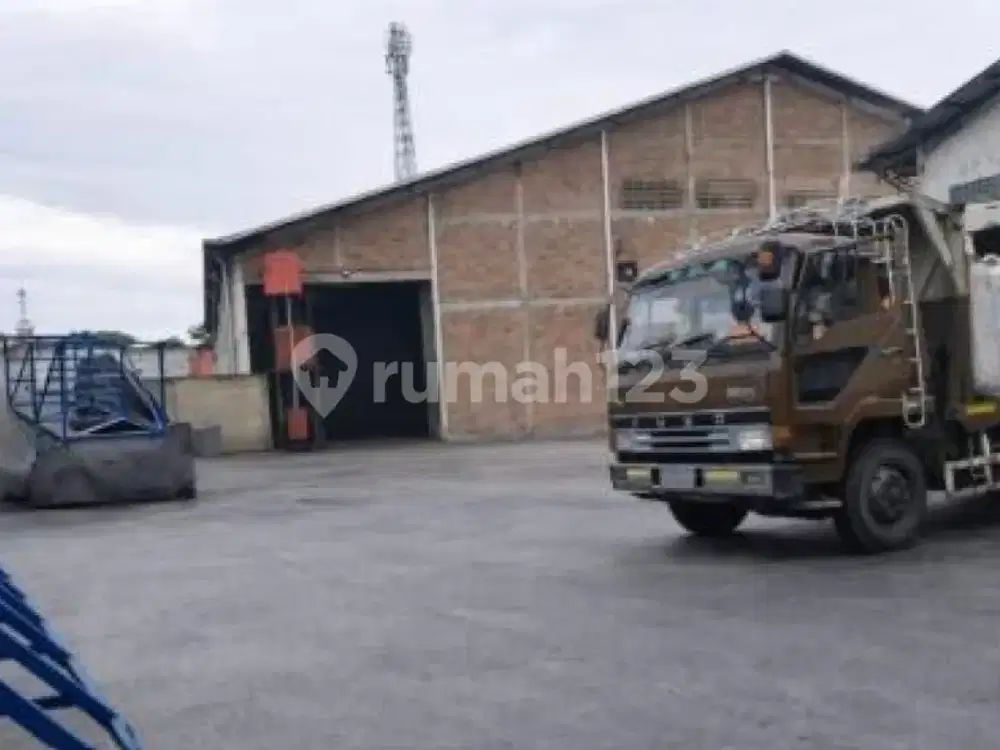 Disewakan Murah Gudang Eks Pabrik Siap Pakai di Cikupa 8.652M2