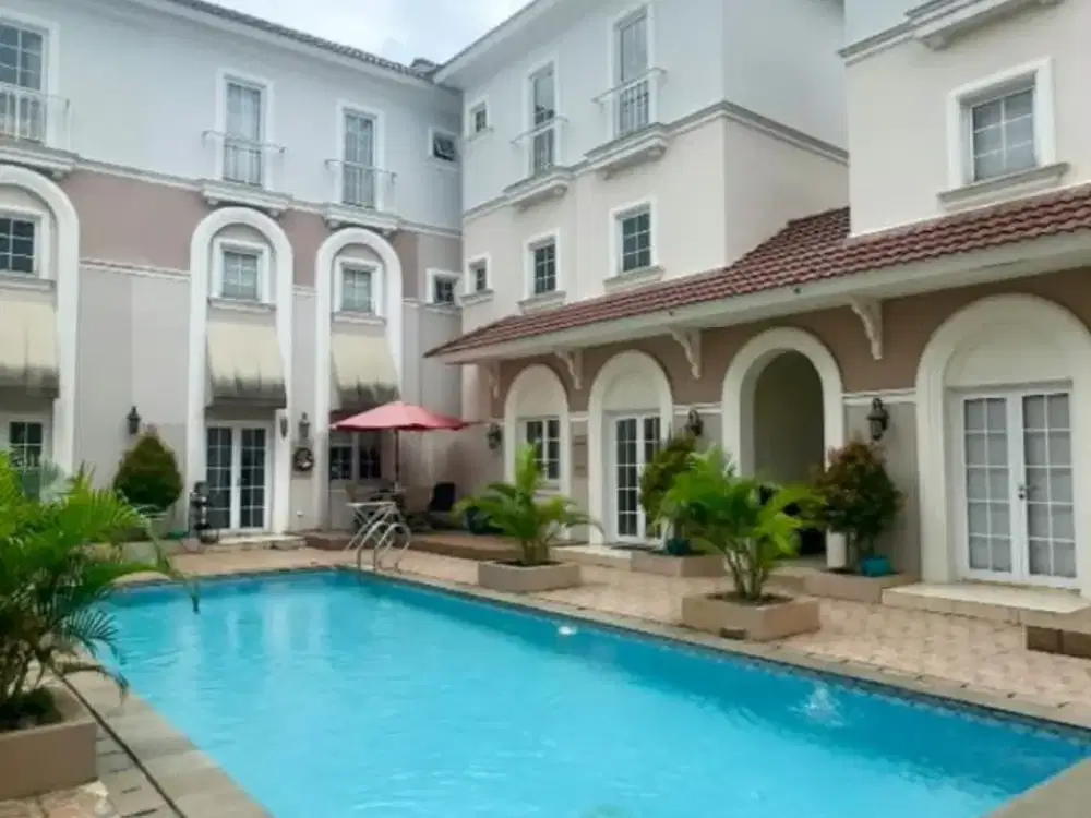 INVESTASI MENARIK! Rumah Alesha BSD 3 Lantai 1,4 M