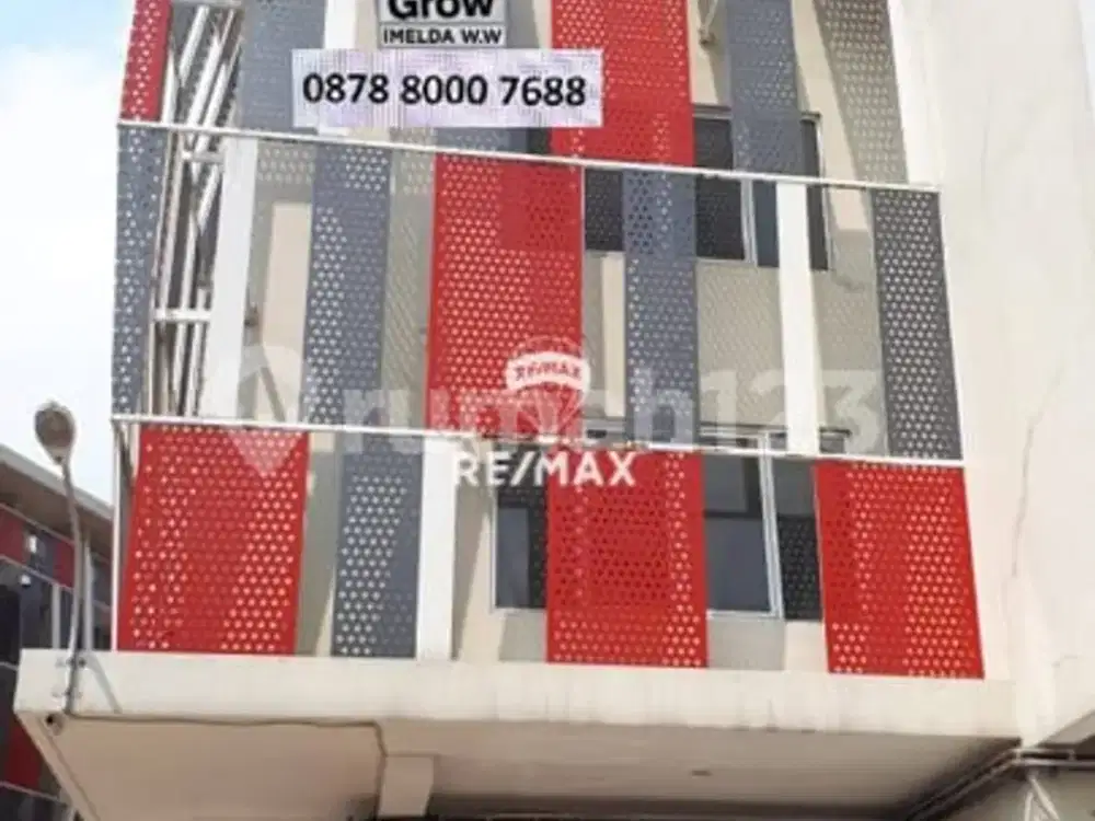 Ruko Icon 21 - di Jl Meruya Ilir Dalam Area Perkantoran