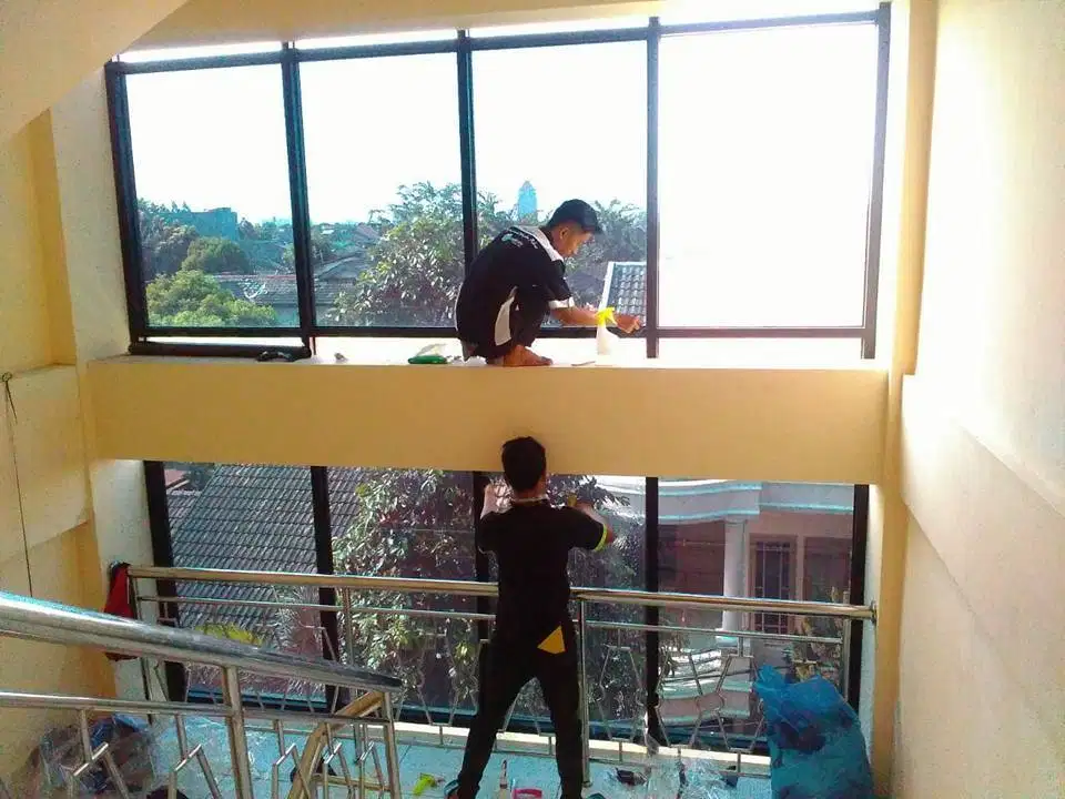 Jasa Pemasangan Kaca Film untuk segala Bangunan Gedung & Rumah