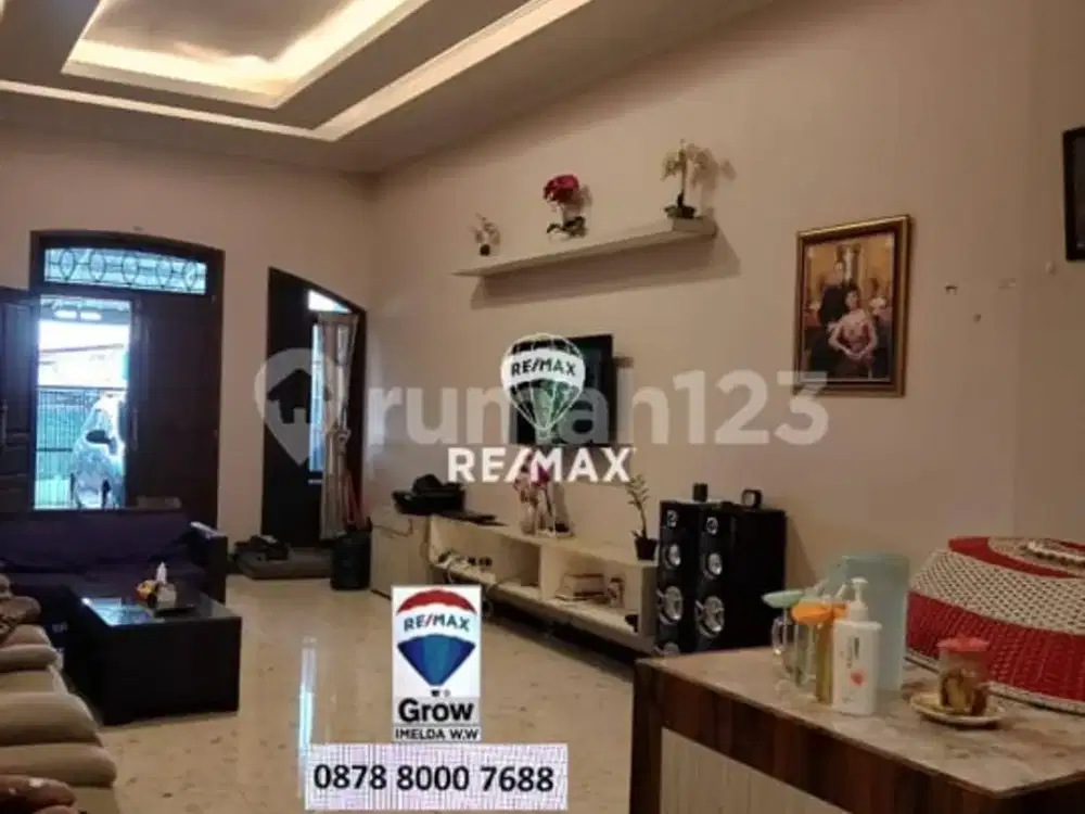 Dijual Rumah Cantik di Taman Aries