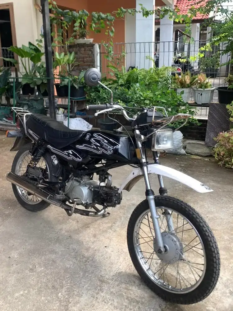 Dijual Honda Win Tahun 2004