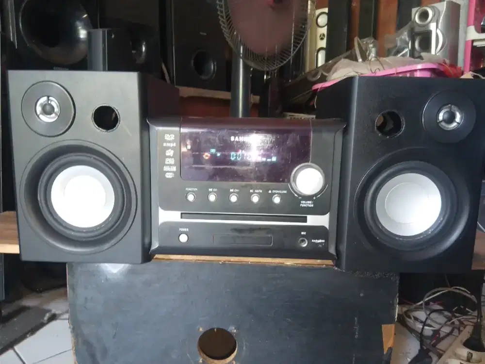 Full set Sanken Hi-fi, full ori, CD jalan, Aux ok, merk Japan