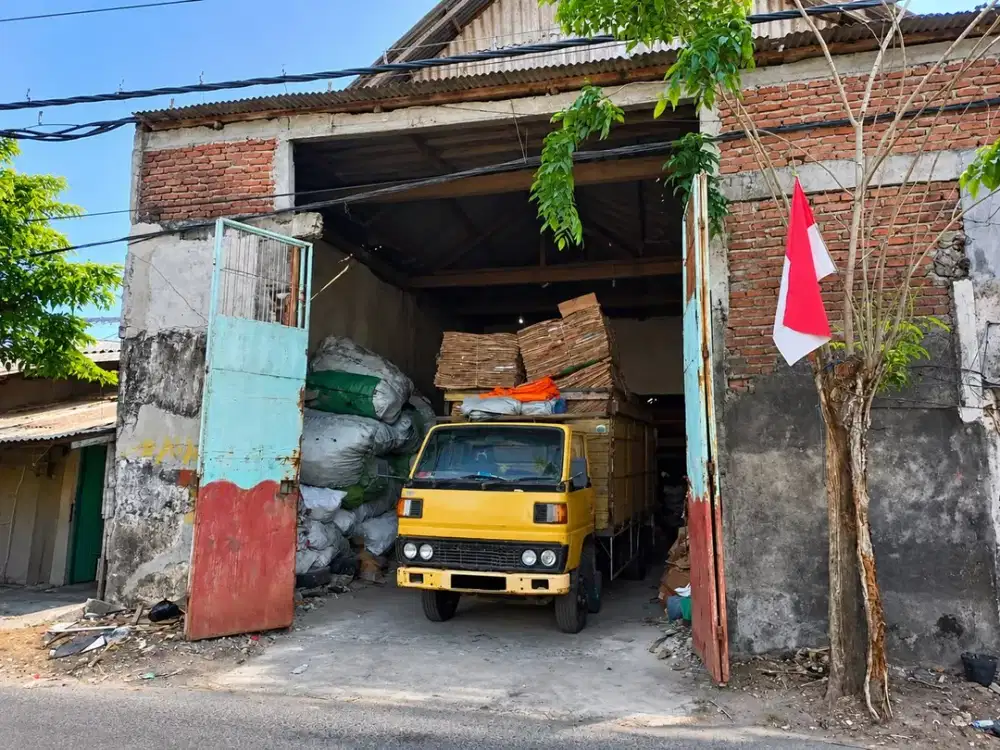 MURAH GUDANG DI MEDOKAN SEMAMPIR