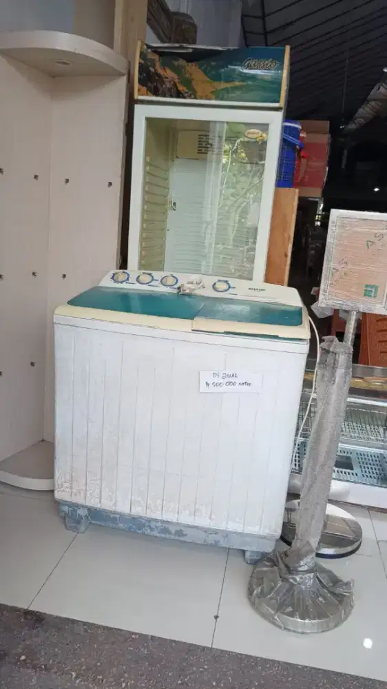 Mesin cuci pemakaian sendiri normal. Mau pindahan