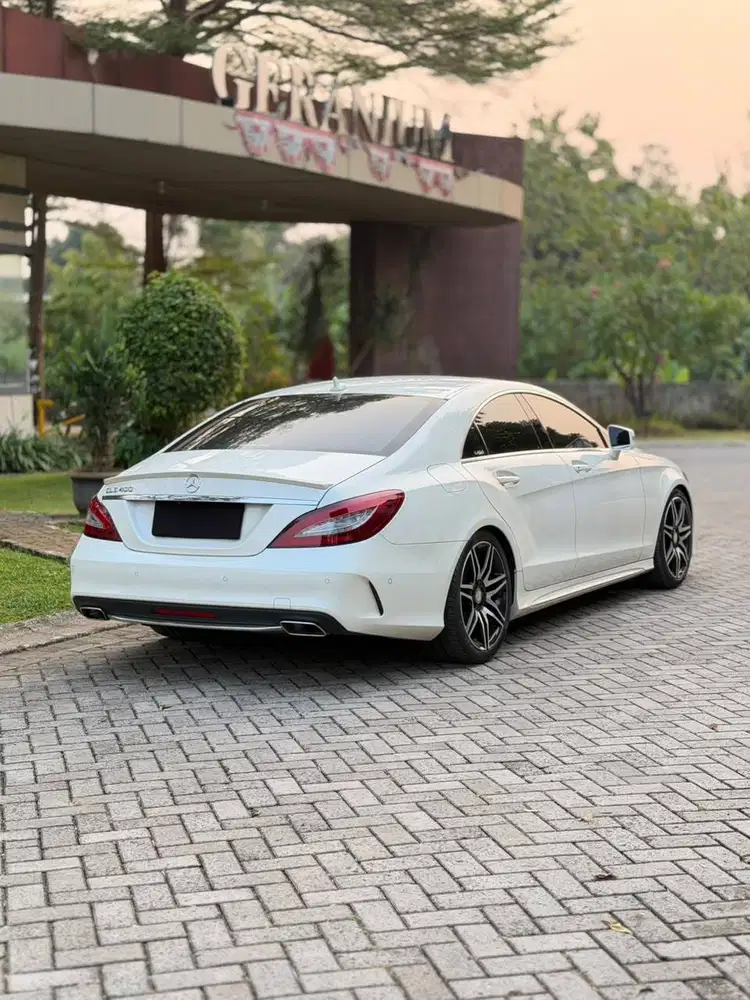 HARGA CASH!!! MERCEDES BENZ CLS400 AMG 2014! KM ANTIK! TERMURAH!!!