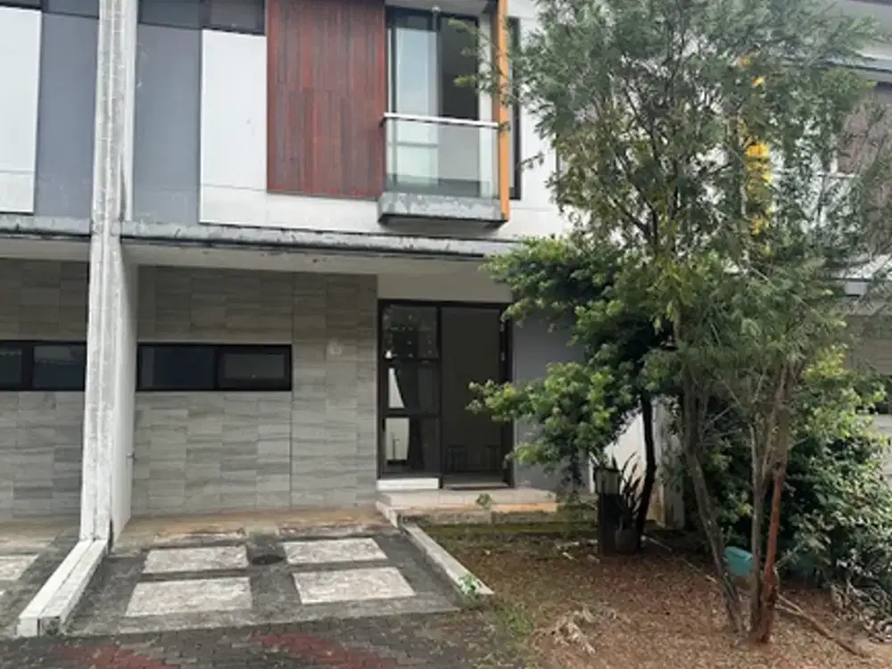 Harga Bagus Rumah 2 lantai di Latinos Buenos Aires