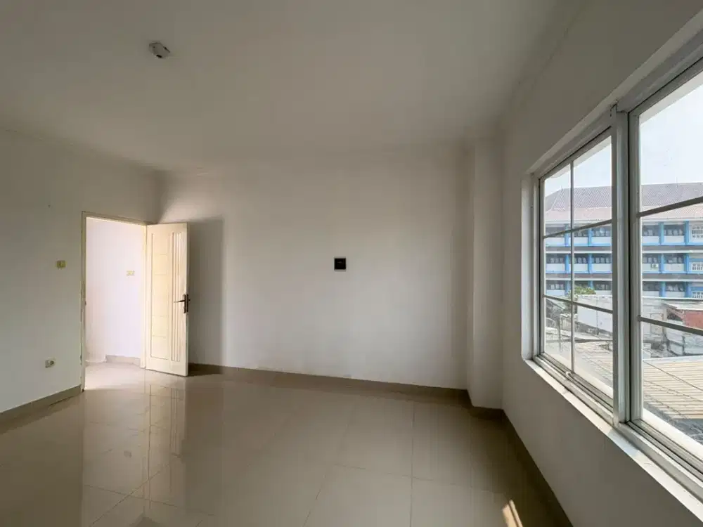 Disewakan Ruko di Jalan Jaya Cengkareng Barat
