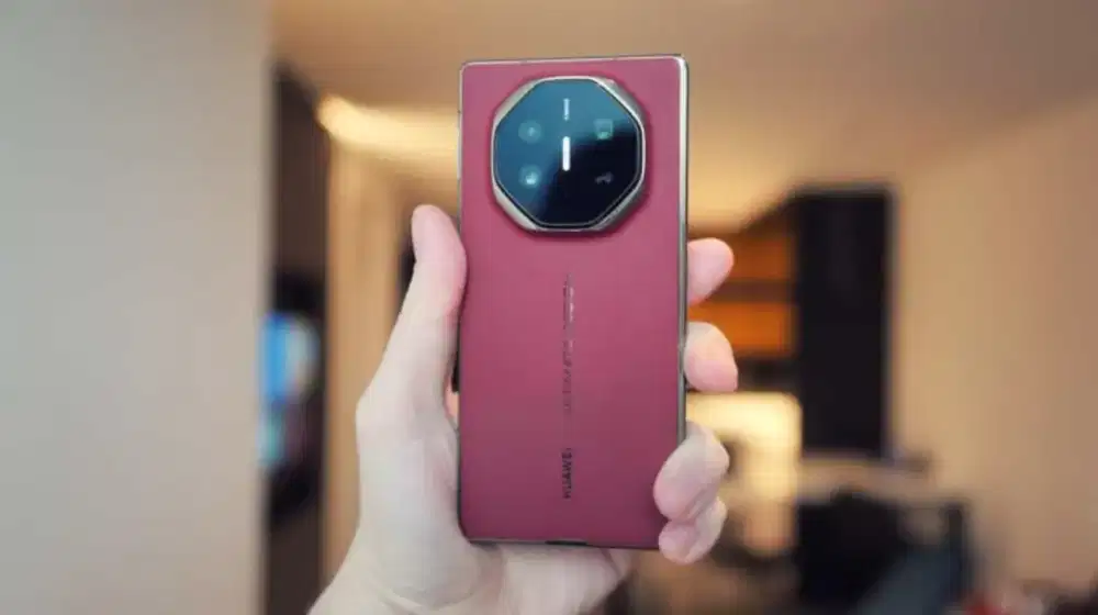 Huawei mate xt ultimade