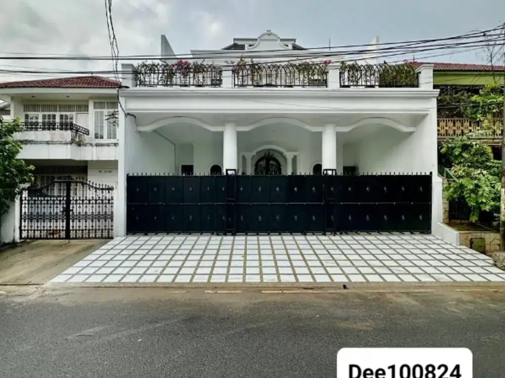 Di jual Rumah Brand New Classic Di Pondok Indah Jakarta Selatan