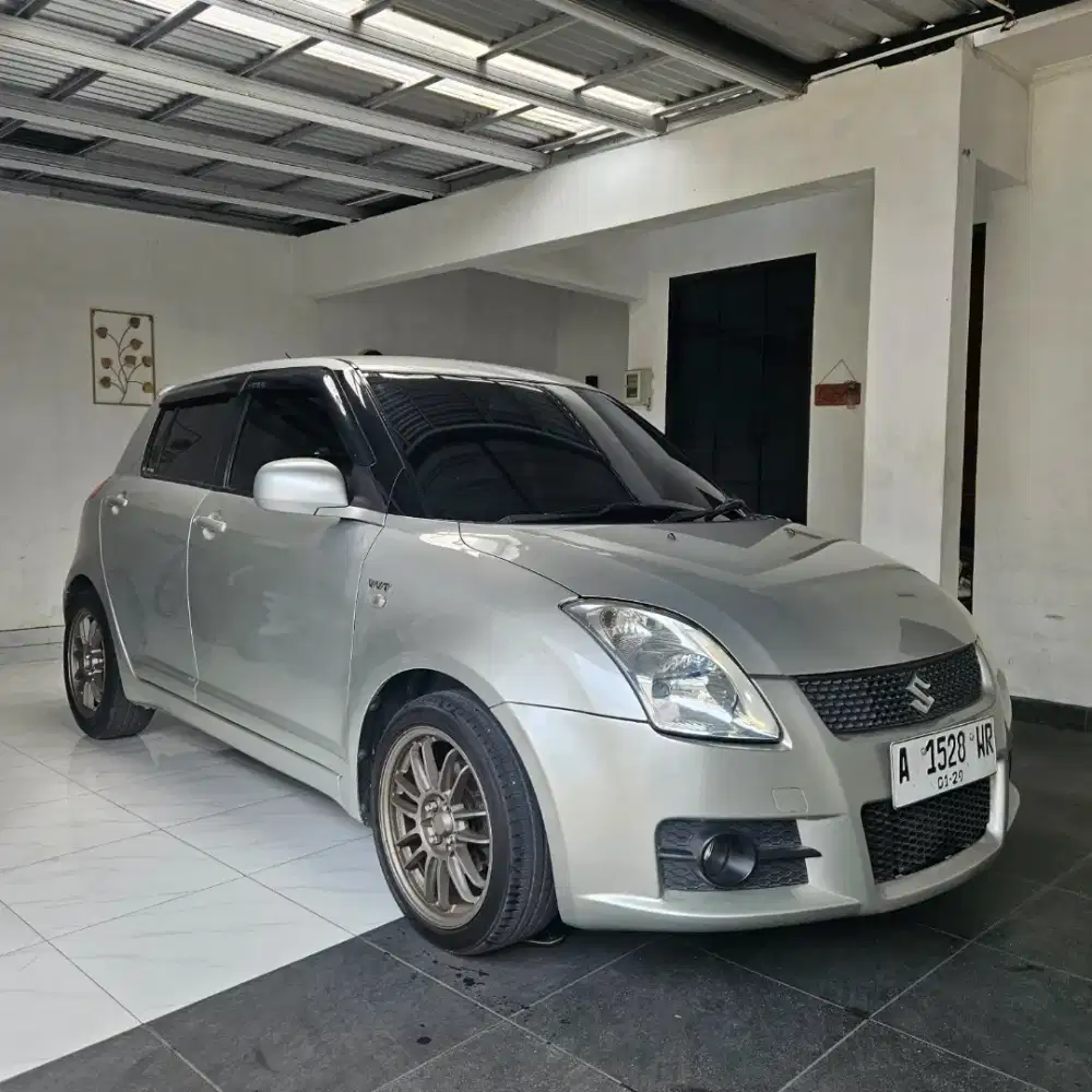 Swift 1.5 ST Metik