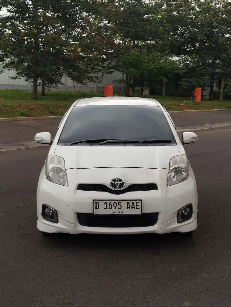 Toyota Yaris 2012 Bensin