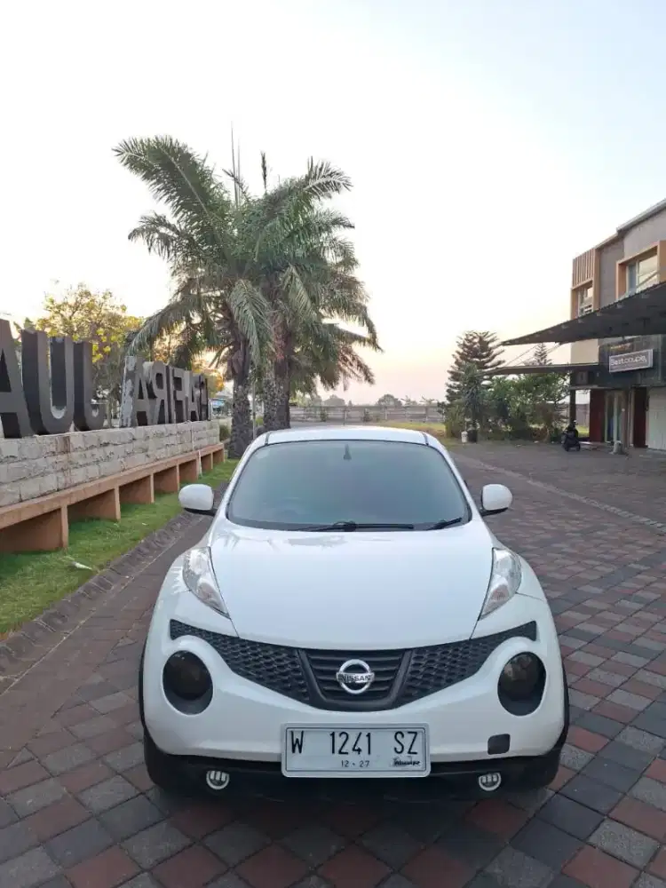 NISSAN JUKE RX 2011 MATIC
TYPE TERTINGGI SMARTKEY