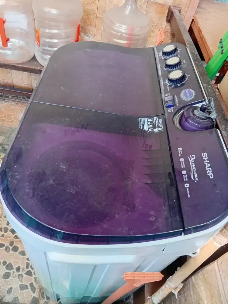 Mesin cuci bekas 2 tabung, Sharp ES-T1090