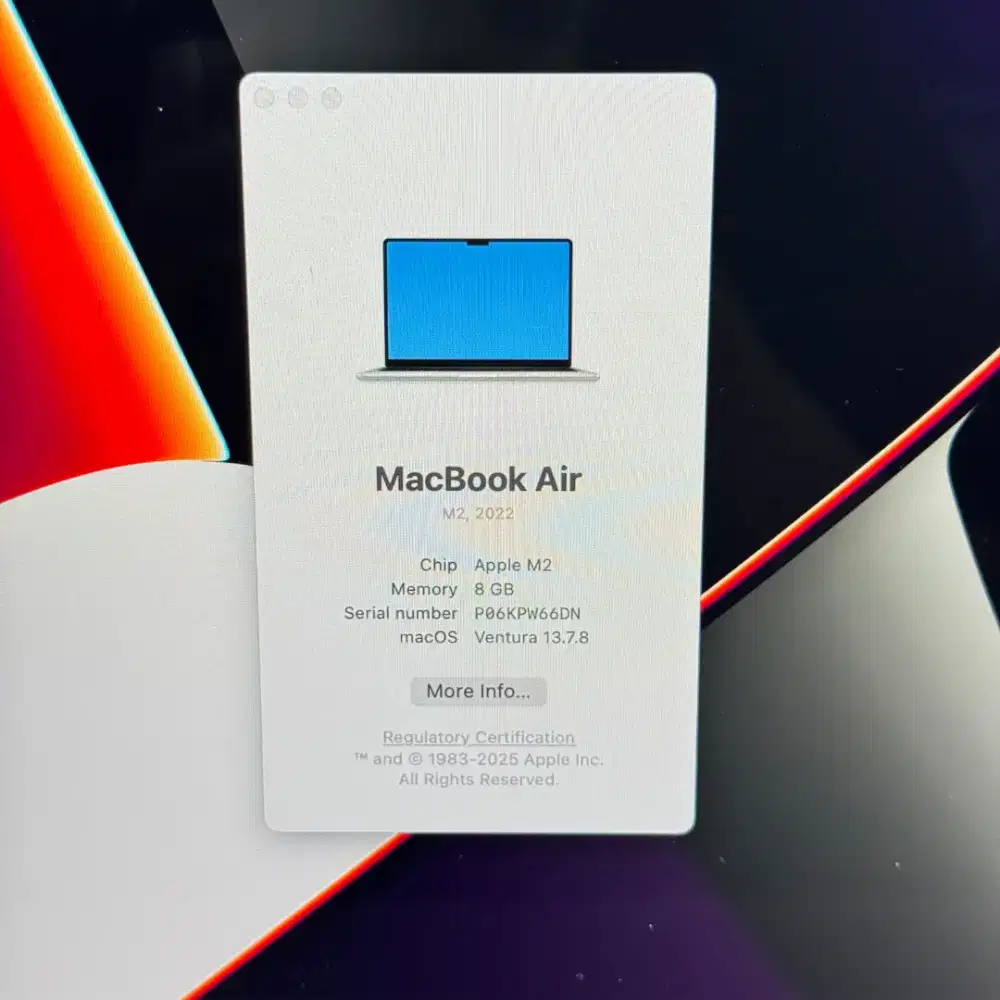 Macbook Air M2 Layar 13 inch Ram 8 Ssd 256 Silver full set desain
