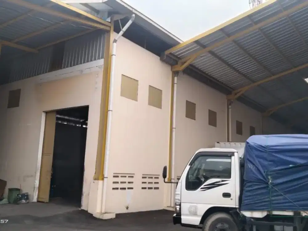 Dijual Gudang + Kantor, di Bekasi Barat. Lokasi Strategis