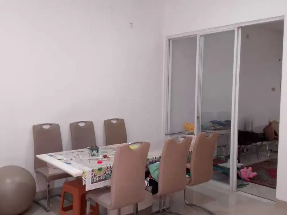 Dijual rumah Cibubur Country. Siap huni. Cluster mewah.