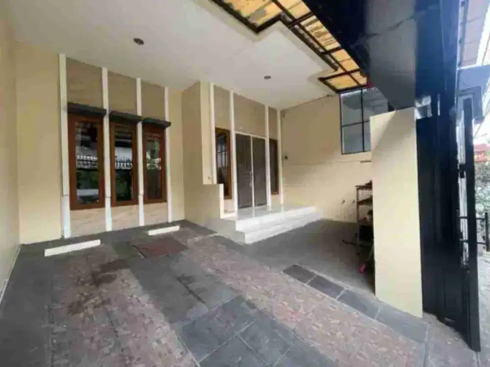 RUMAH NYAMAN UK 7 X 15M²DI KOMPLEK KAVLING POLRI JELAMBAR GROGOL PETAMBURAN