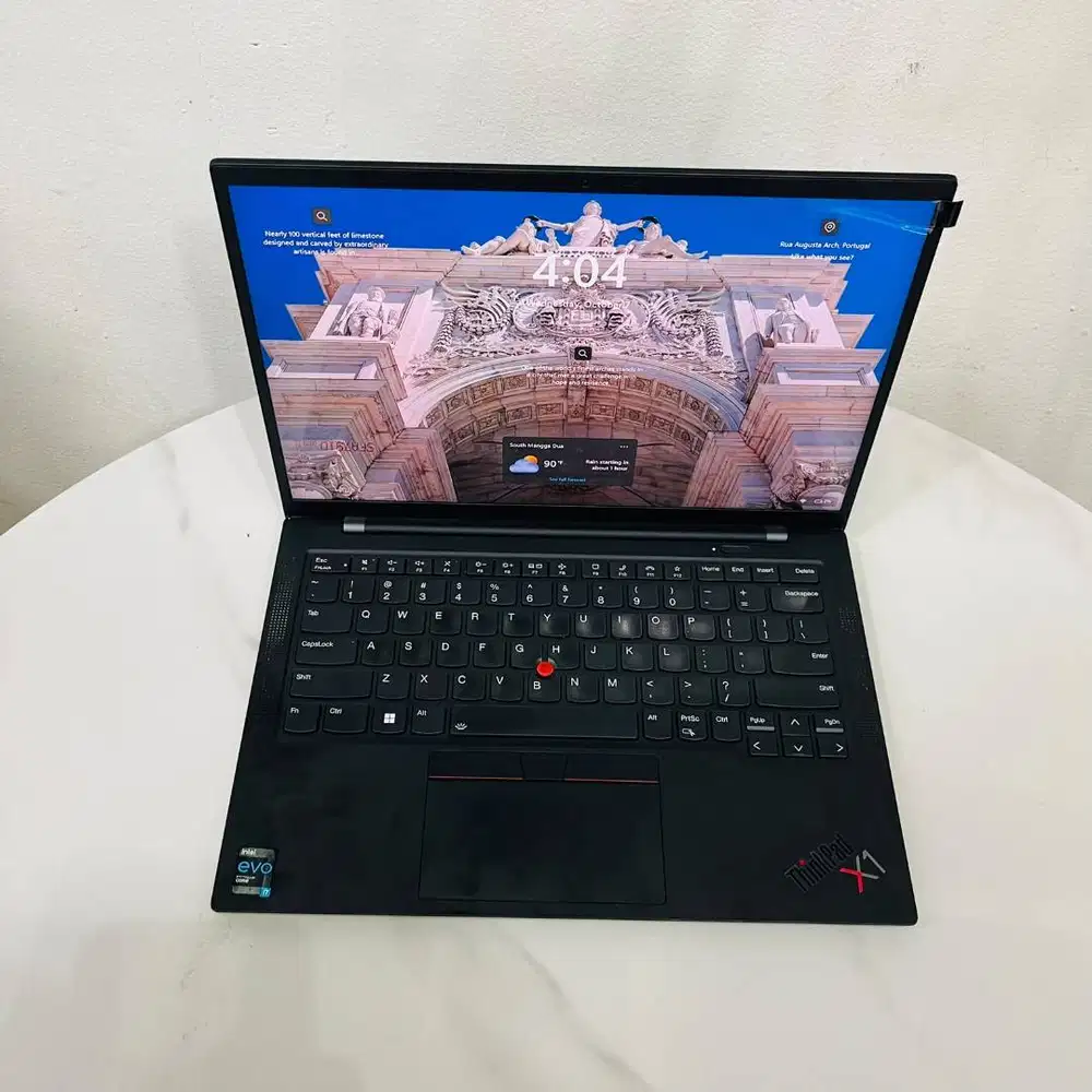 LAPTOP LENOVO X1 CARBON 9Th I7 GEN11 16/512 LAYAR 14 INCH *EC