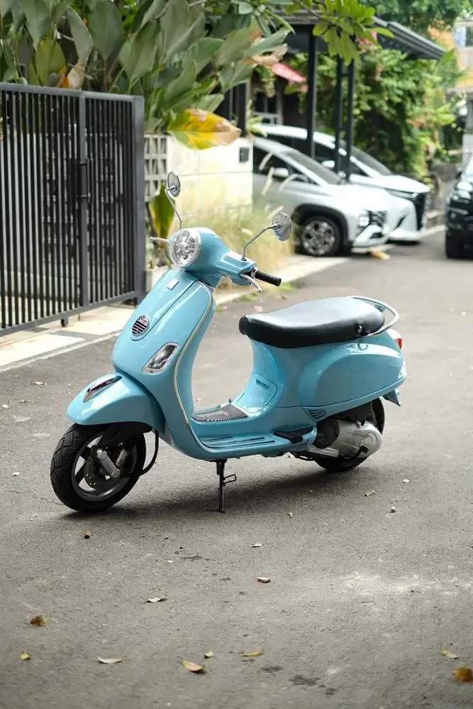 VESPA LX 150 3VIE TAHUN 2013