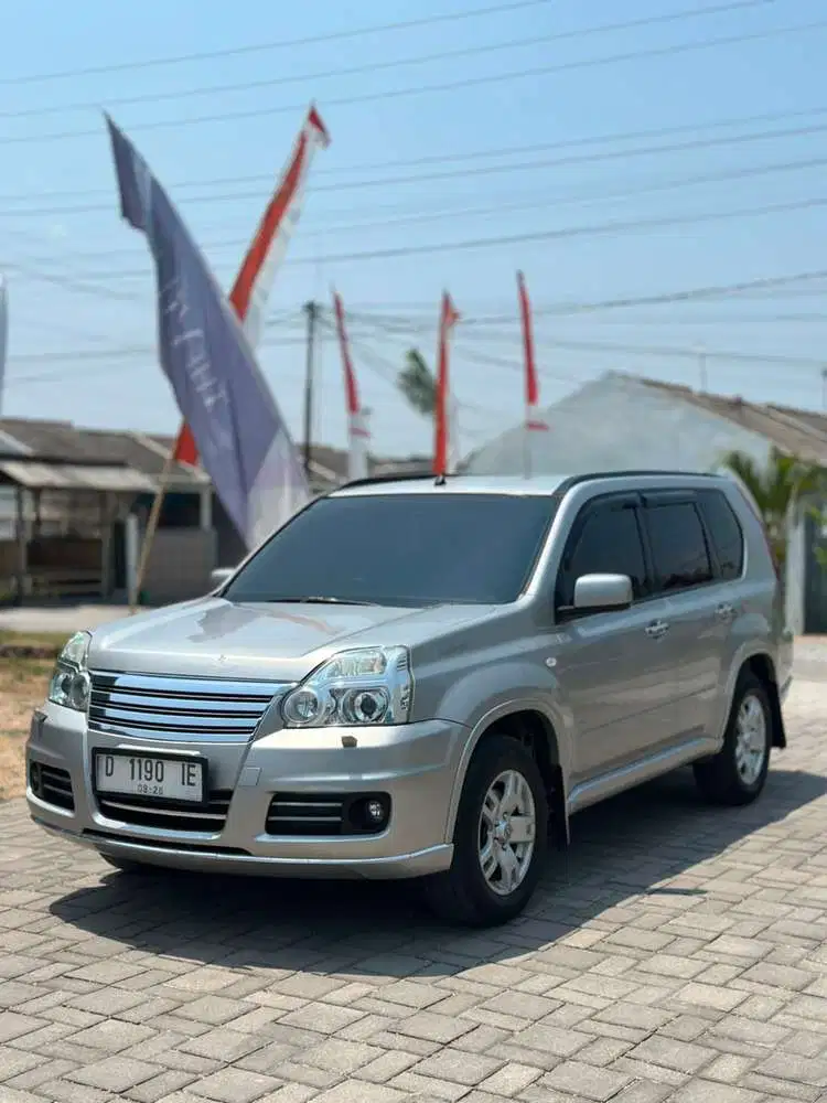 Nissan X-Trail 2011 Bensin