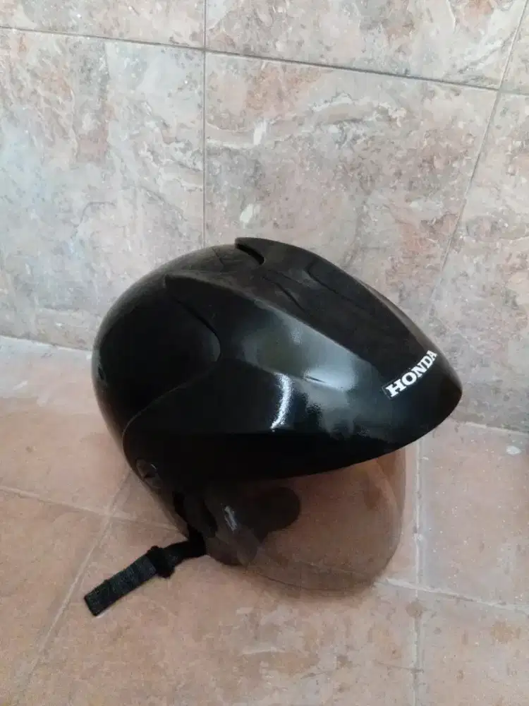 Helm honda bekas half face
