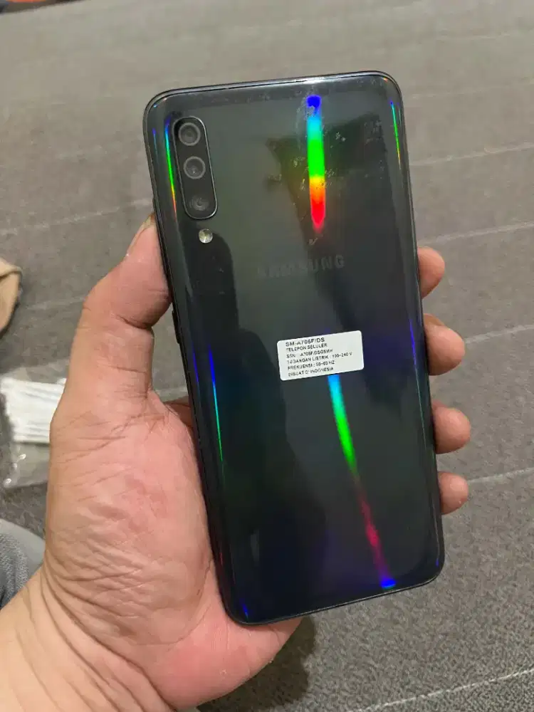 Samsung A70 Ram 6/128GB resmi SEIN minus sedow tipis