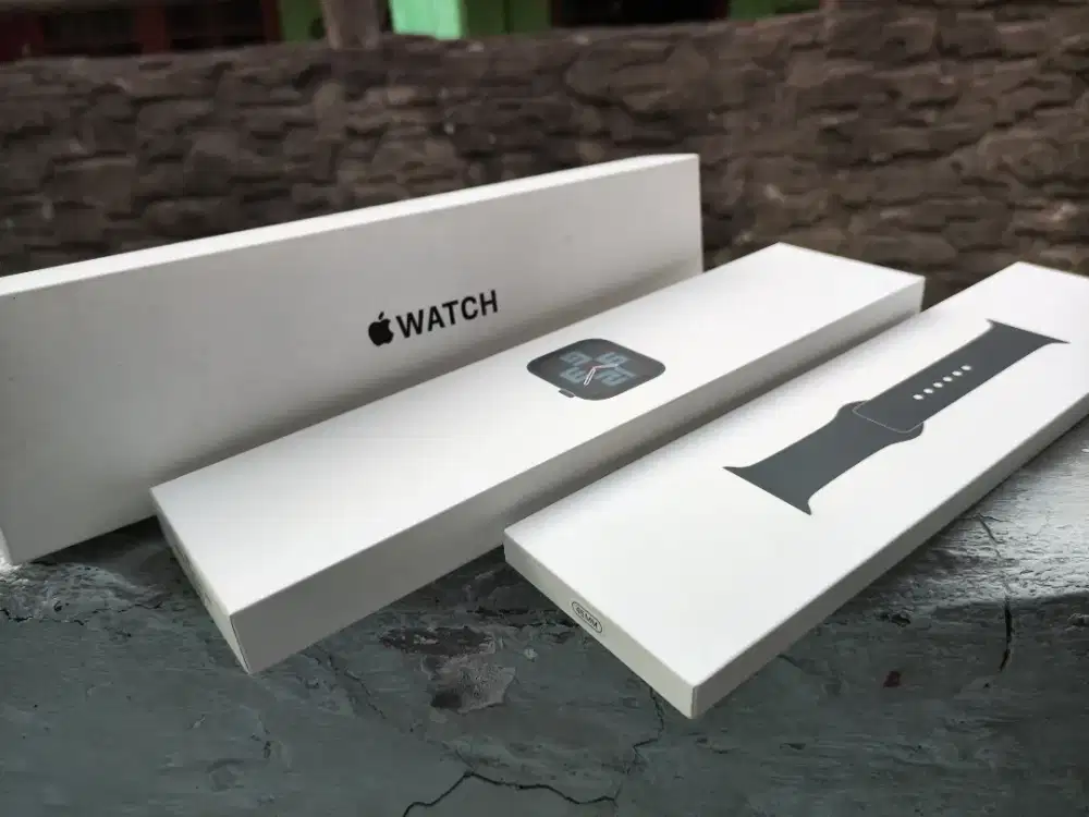 I WATCH SE GEN 44MM ( BLUE )