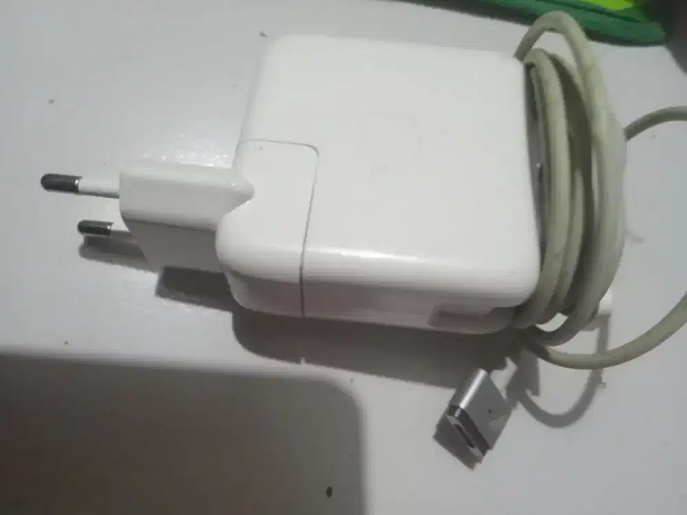 Charger laptop Apple macbook MagSafe 2 type T lok Bintaro