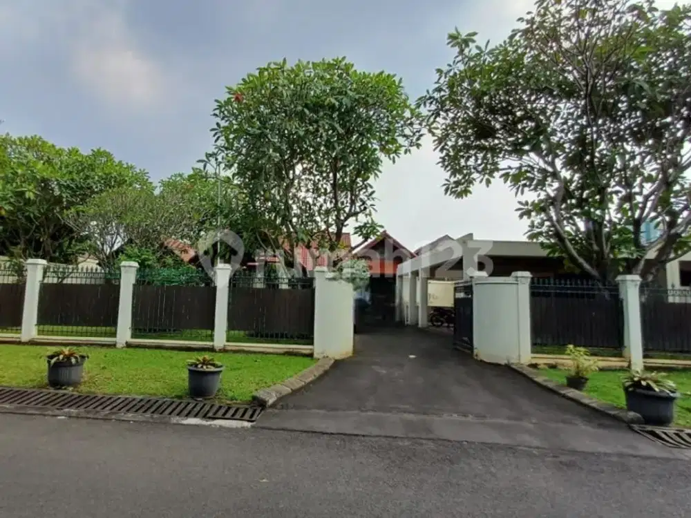 Rumah Luas Tanah Besar Di Cipayung Jakarta Timur