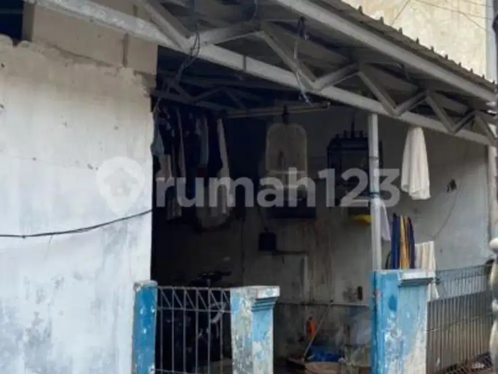 Jual Rumah Bangunan Lama