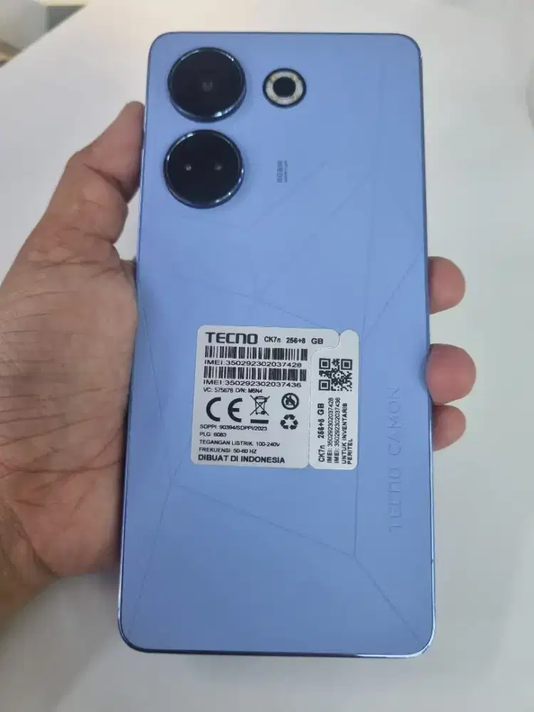 LIKE NEW Tecno Spark 20 pro 8/256 garansi resmi