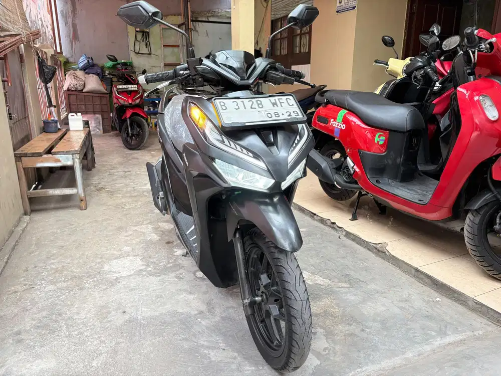 KM 28K HONDA VARIO 125 CBS ISS 2020 BISA TT 2019 DI CILEDUG HARGA PAS