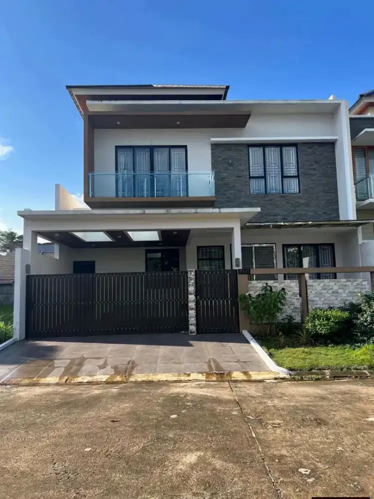 DIJUAL
Rumah Mewah 2 Lantai Siap Huni di TAMAN GOLF RESIDENCE 3