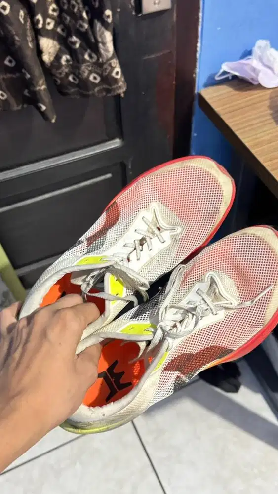 SEPATU ORTUS HYPERSONNIC