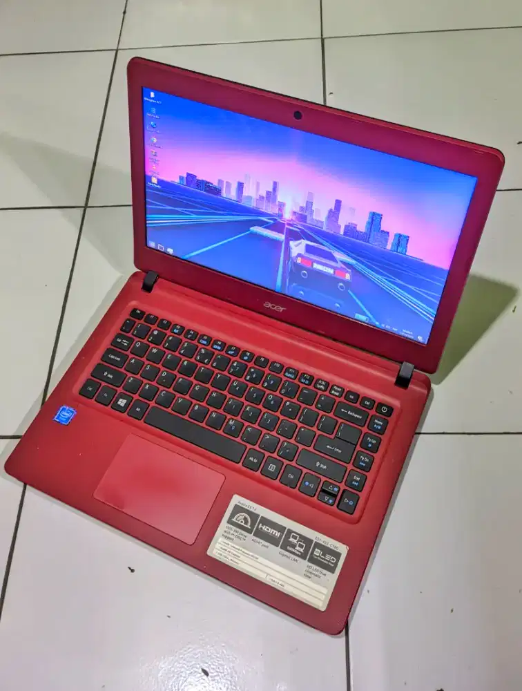 Laptop Acer Aspire Mulus Normal