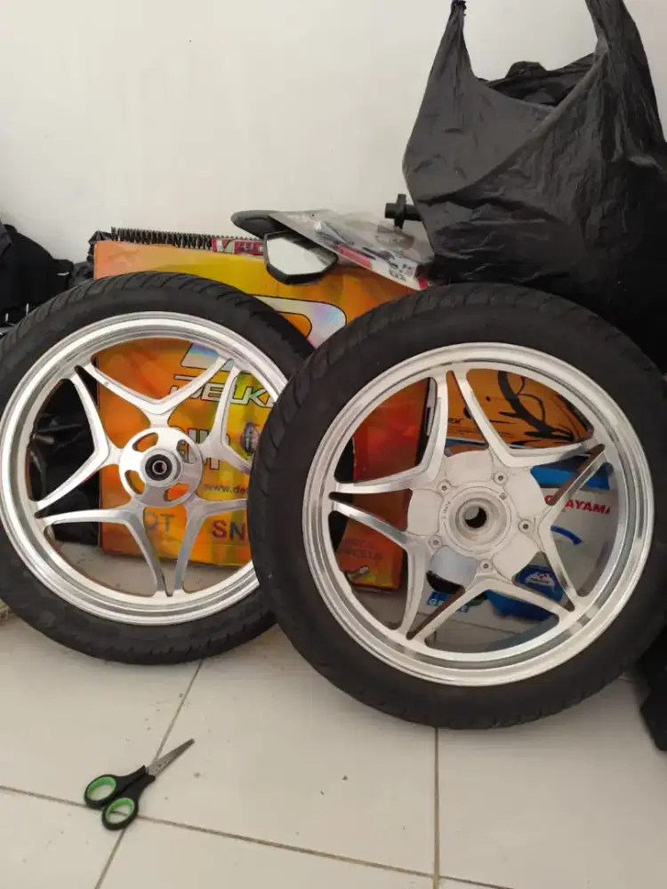 Velg delkevic bintang laut vario 125 new gen 2