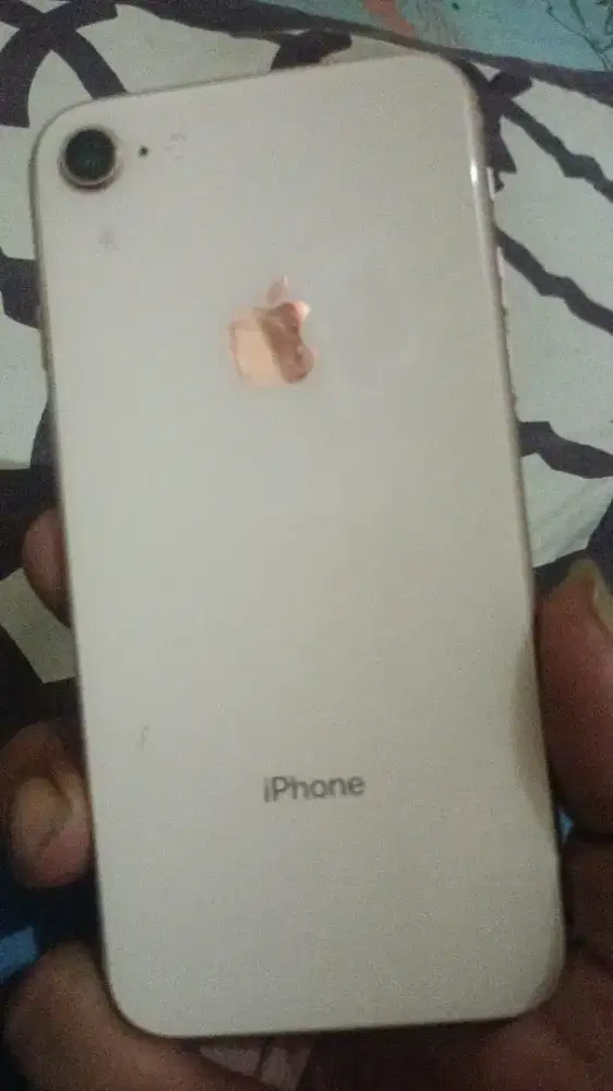 iPhone 8 64gb putih